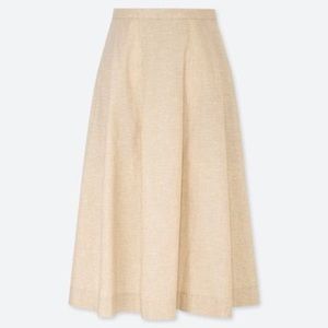 Uniqlo tucked flared linen skirt XS